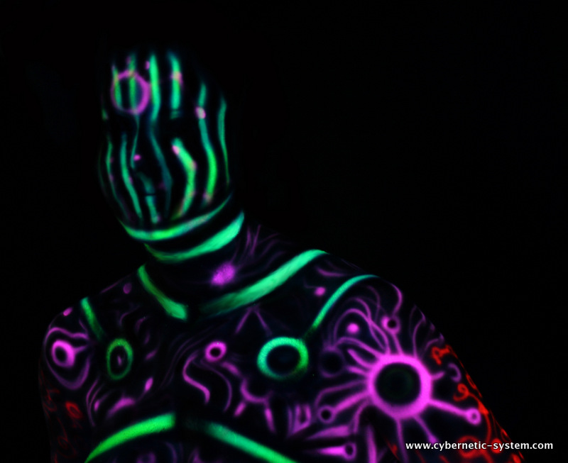 UV_Bodypainting_by_Alienjedna_no7_08